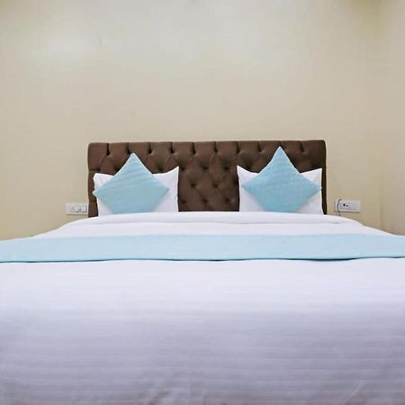 Hotel Mannat Bhera Enclave New Delhi Exterior photo