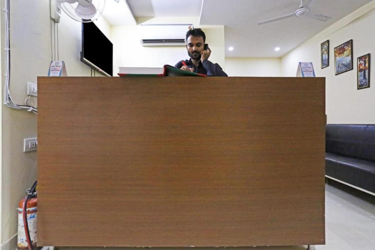 Hotel Mannat Bhera Enclave New Delhi Exterior photo